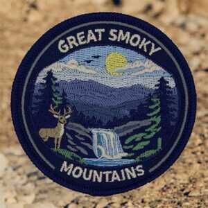 Great Smoky Mountains Patch – Embroidered National Park Wildlife, Iron On